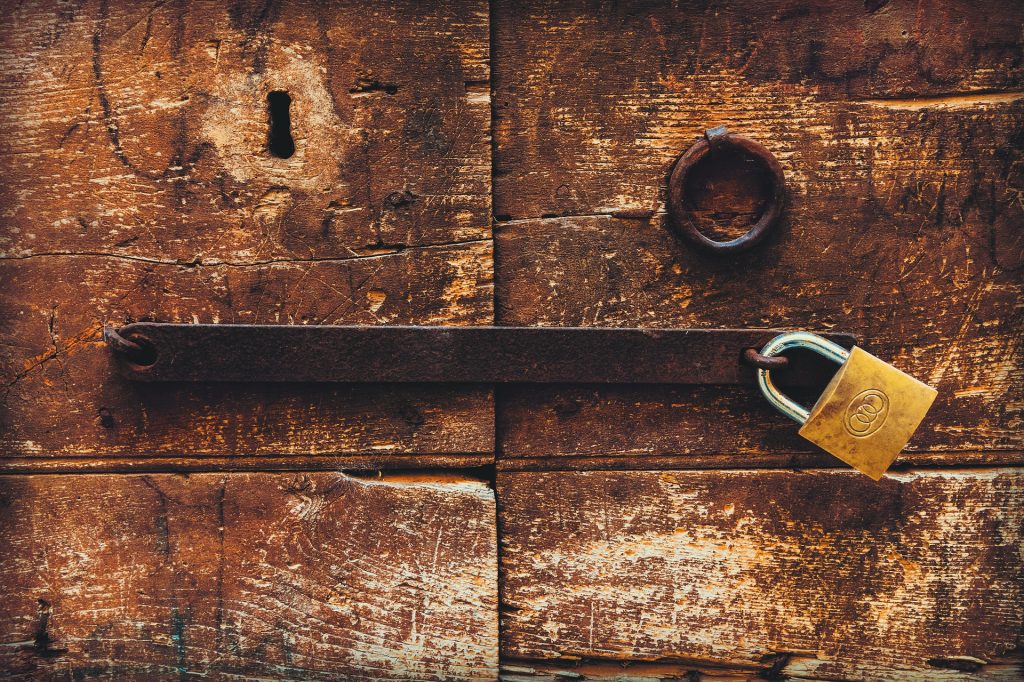 Escape-game Géographique wood-Chikilino PIXBAY