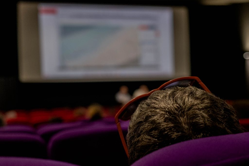 Conférences et tables rondes au Cinéma Majestic