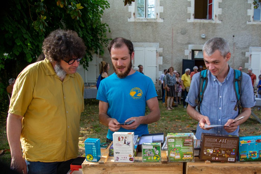 Zepplin de cartes - Atelier de jeux de société - Nicolas JALLAIS